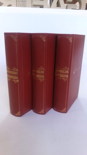 Giacomo Casanova: Memoiren. Vollständig übertragen von Heinrich Conrad 1.-3. Band Dünndruckausgabe. Einband von G. Lachenmaier. Reutlingen, Einbandgestaltung: Boris A. Pfützner